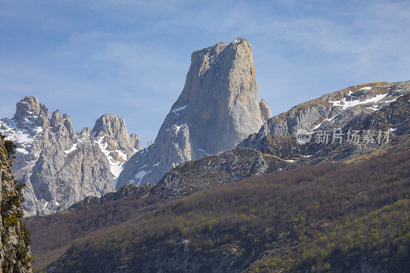 阿斯图里亚斯，Cabrales-Mirador del Naranjo de BUlnes, Cares峡谷的Naranjo de BUlnes